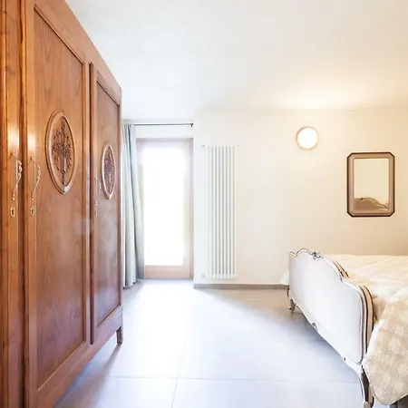 Apartman La Casa Di Alfredo E Virginia Aosta