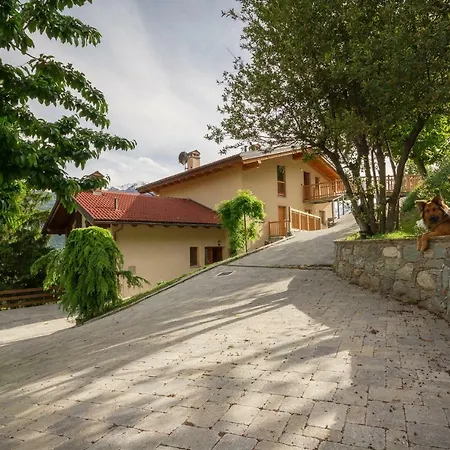La Casa Di Alfredo E Virginia Apartman Aosta